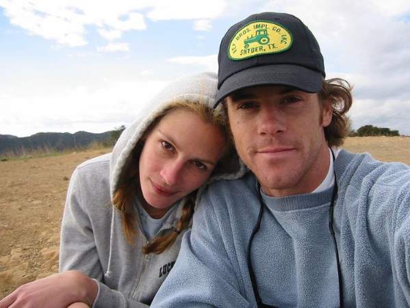 Daniel Moder with his wife Julia Roberts